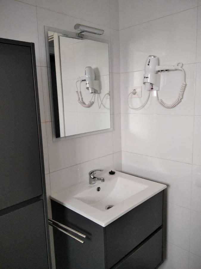 Aguazul 112, 118, 202, 216 Apartment